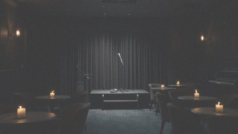 Co reprezentuje piosenka „I’ll Never Love Again”?