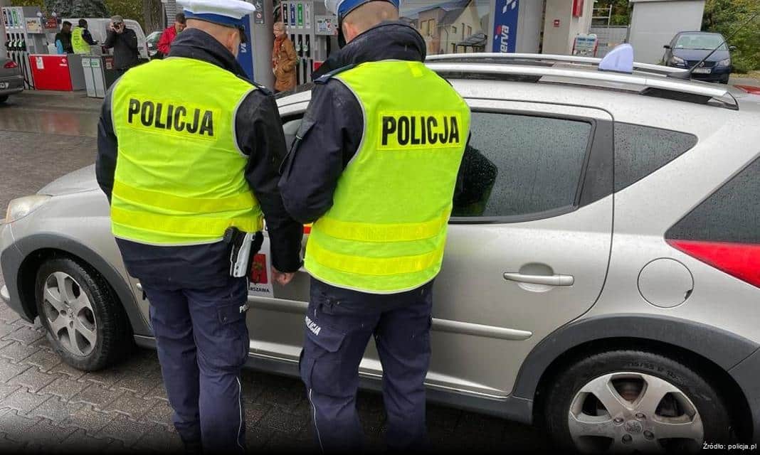 Uczniowie z Szkoły Podstawowej nr 3 odwiedzili wschowską komendę policji